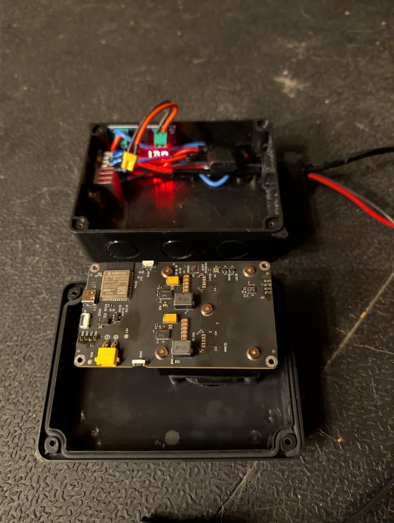 Bitaxe 801 board and lid mounting bracket